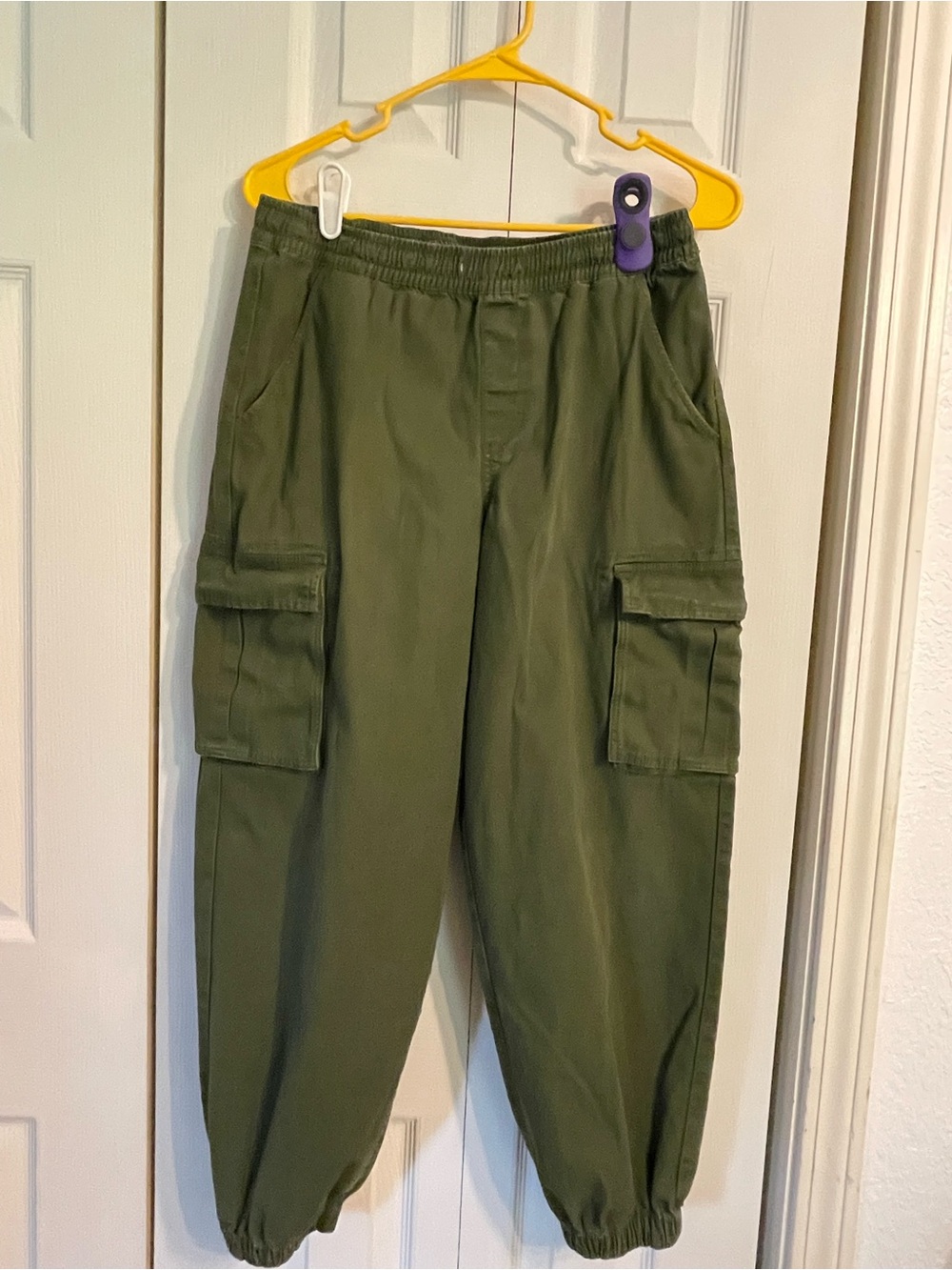 art class Olive Green Cargo Joggers with Elastic Cuffs